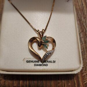 Vintage 90s, 18Kt. Gold over sterling silver, diamond accent, emerald heart neck